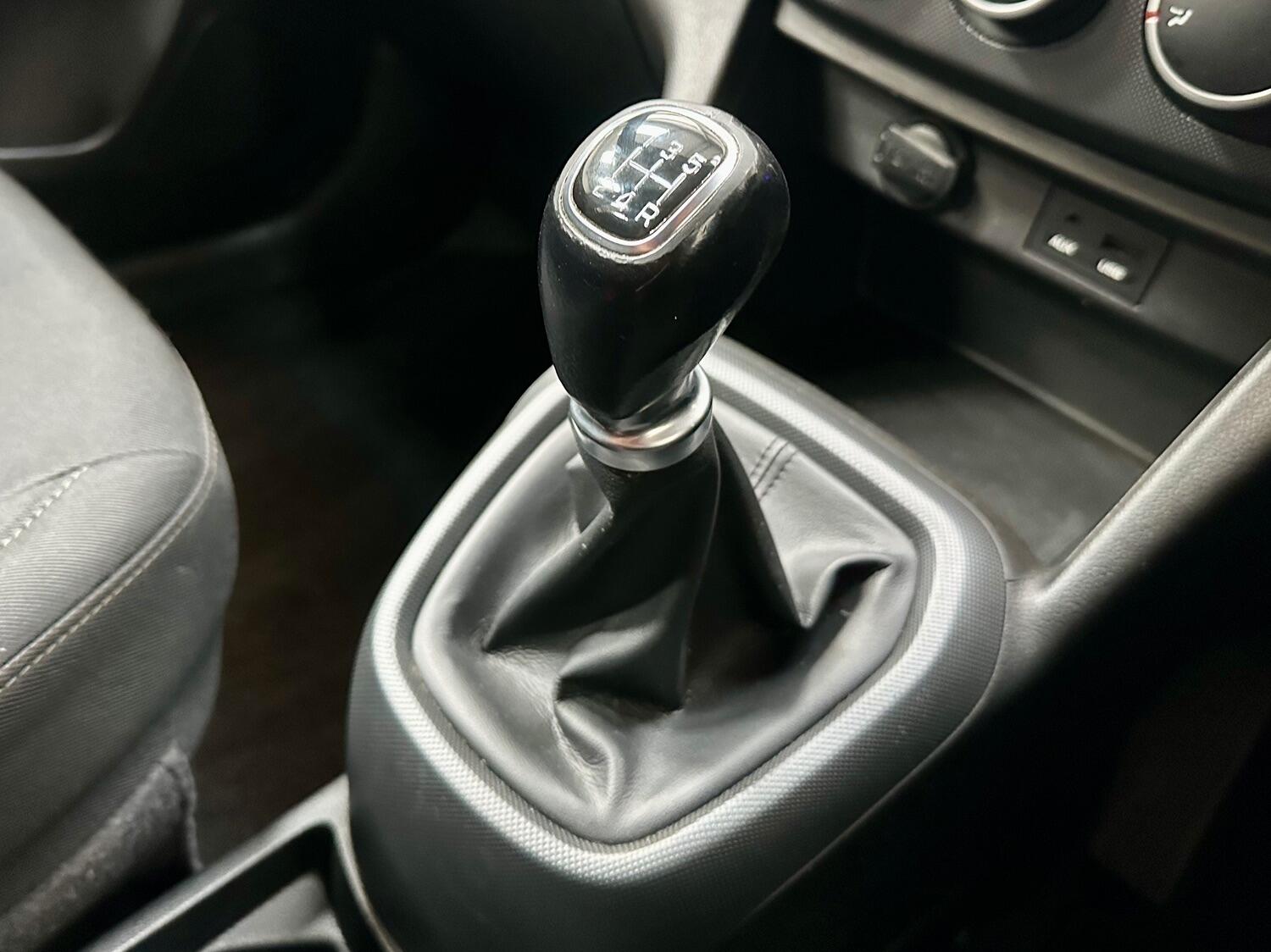 Used Hyundai i10 2019 for sale - 76821576: Photo 21