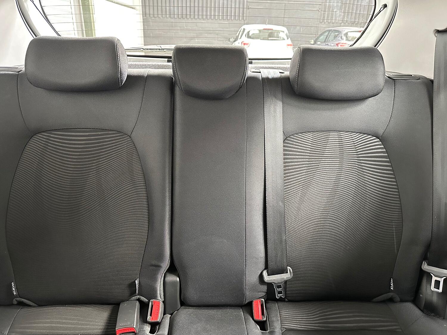 Used Hyundai i10 2019 for sale - 76821576: Photo 27