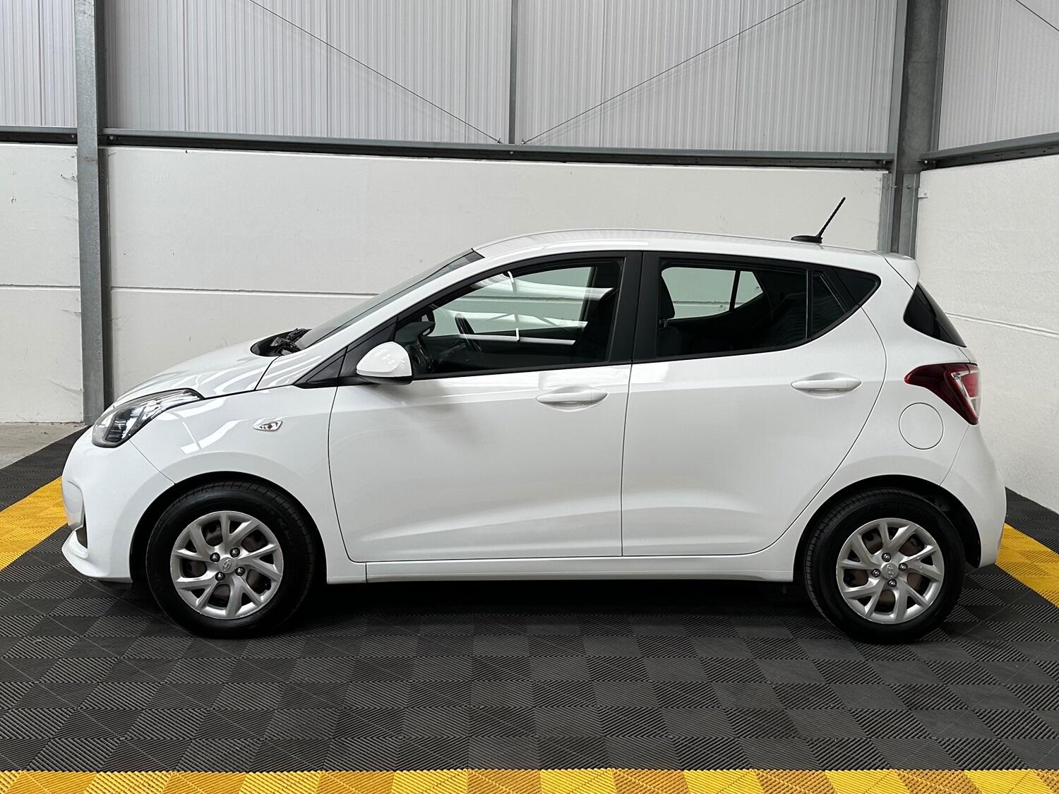 Used Hyundai i10 2019 for sale - 76821576: Photo 5