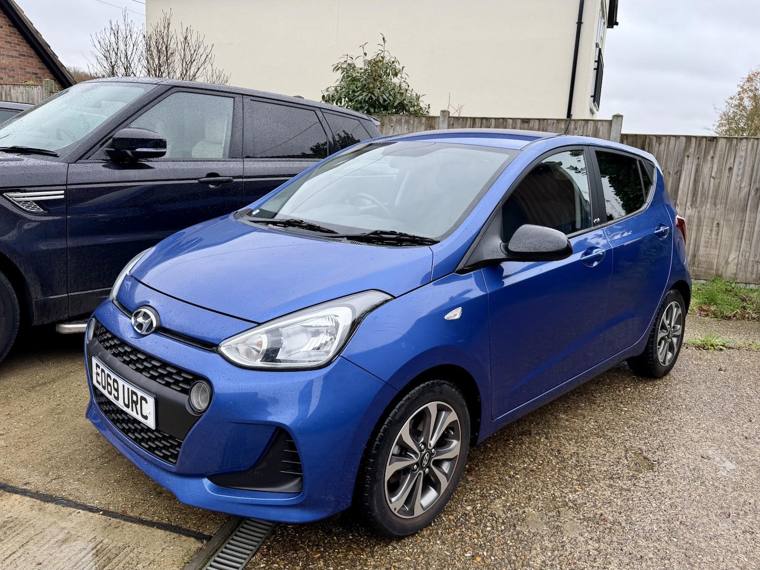 Used Hyundai i10 2019 for sale - 76821594: Photo 1