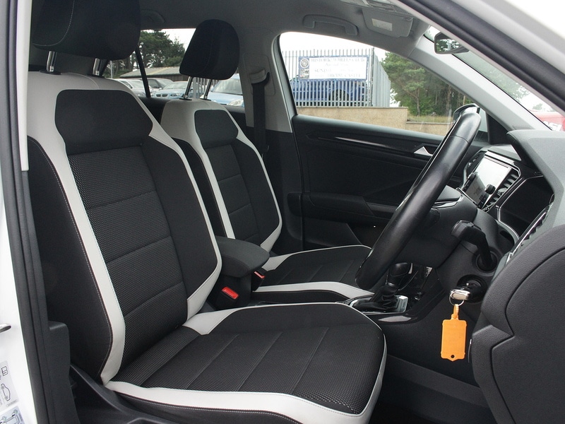 Used Volkswagen T-Roc for sale - 77746231: Photo 35