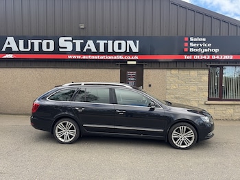 Used Skoda Superb 2013 for sale - 78351725: Photo