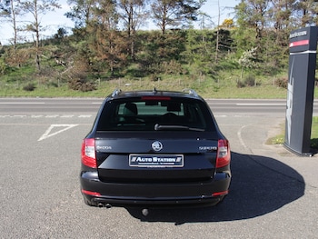 Used Skoda Superb 2013 for sale - 78351725: Photo