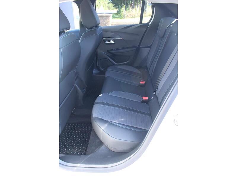 Used Peugeot 208 for sale - 77746194: Photo 31