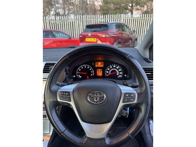 Used Toyota Avensis for sale - 77746185: Photo 2