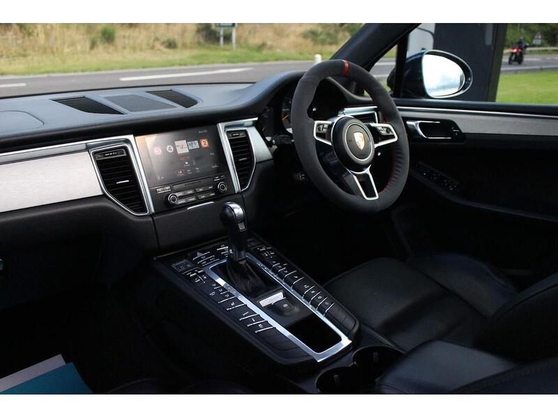 Used Porsche Macan 2016 for sale - 77802797: Photo 26