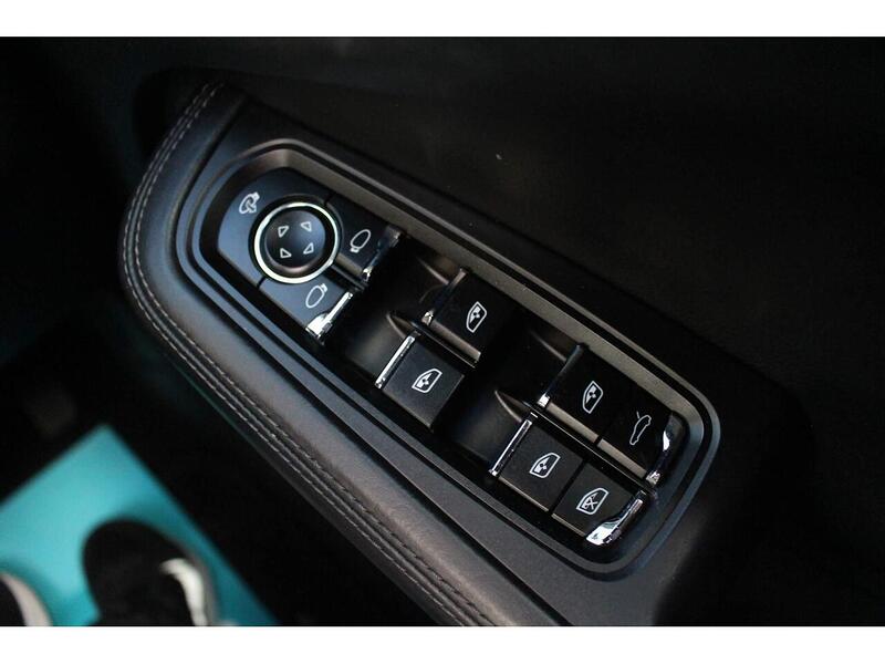 Used Porsche Macan 2016 for sale - 77802797: Photo 31