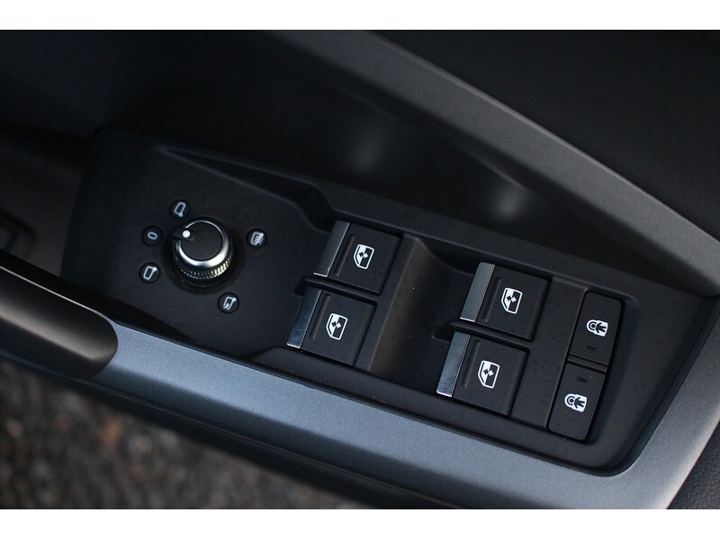 Used Audi Q3 2019 for sale - 77802820: Photo 45