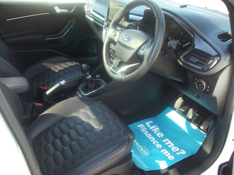 Used Ford Fiesta 2018 for sale - 77802817: Photo 33