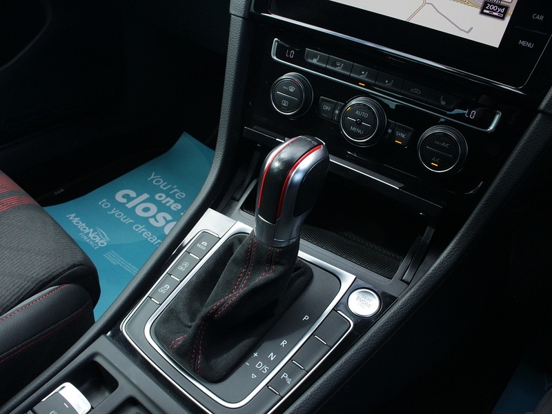 Used Volkswagen Golf 2019 for sale - 77802796: Photo 37