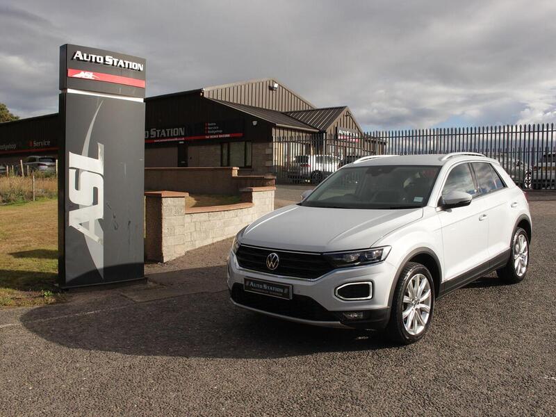 Used Volkswagen T-Roc for sale - 77746230: Photo 2