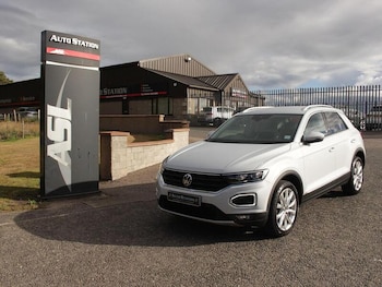 Used Volkswagen T-Roc 2020 for sale - 77746230: Photo