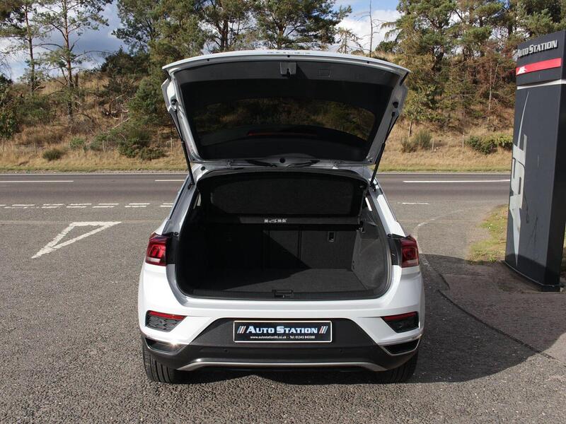 Used Volkswagen T-Roc for sale - 77746230: Photo 30