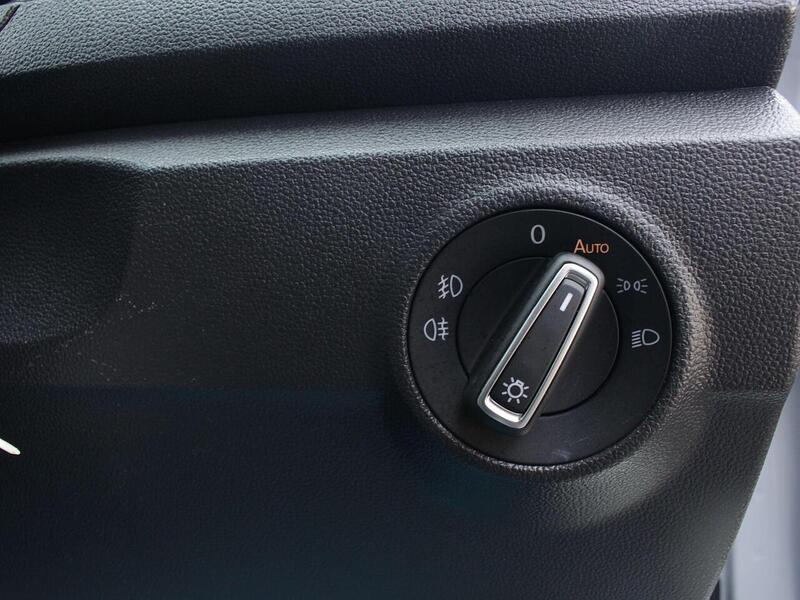 Used Volkswagen T-Roc for sale - 77746230: Photo 53