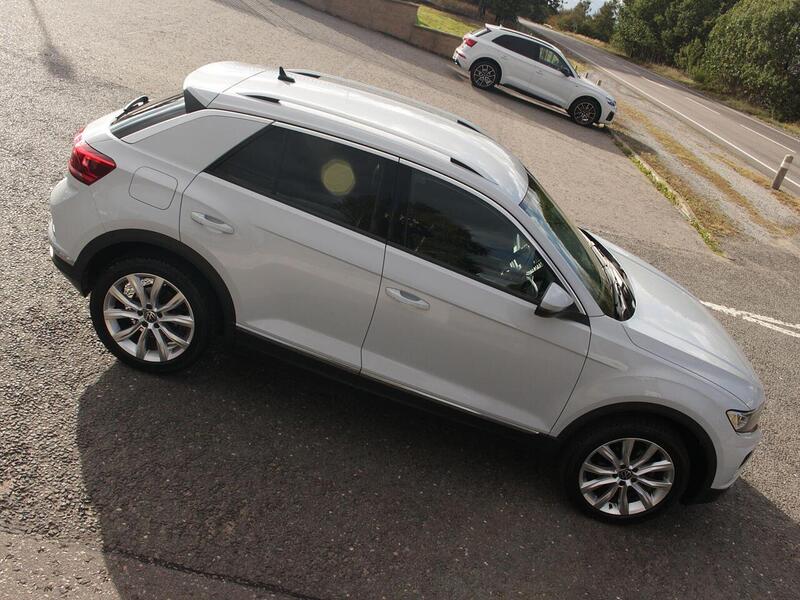 Used Volkswagen T-Roc 2020 for sale - 77802800: Photo 11