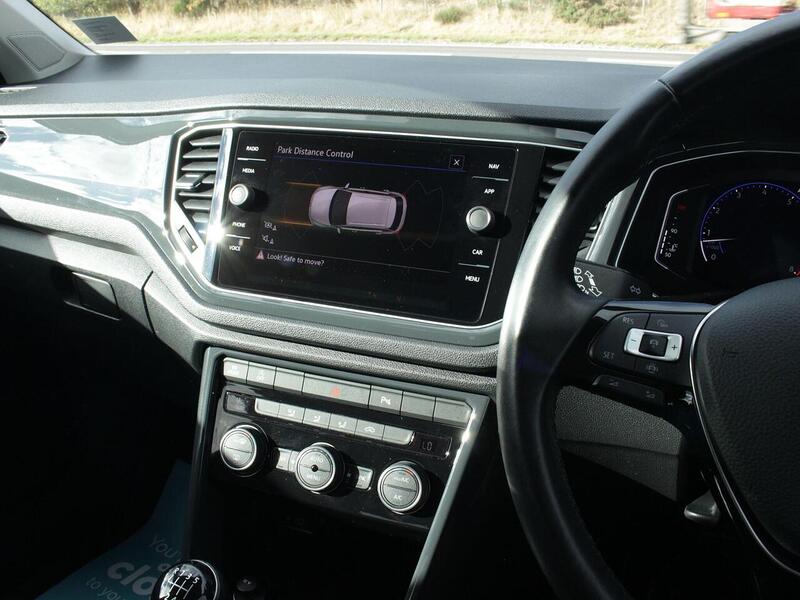 Used Volkswagen T-Roc 2020 for sale - 77802800: Photo 40