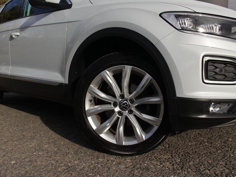 Used Volkswagen T-Roc 2020 for sale - 77802800: Photo 5