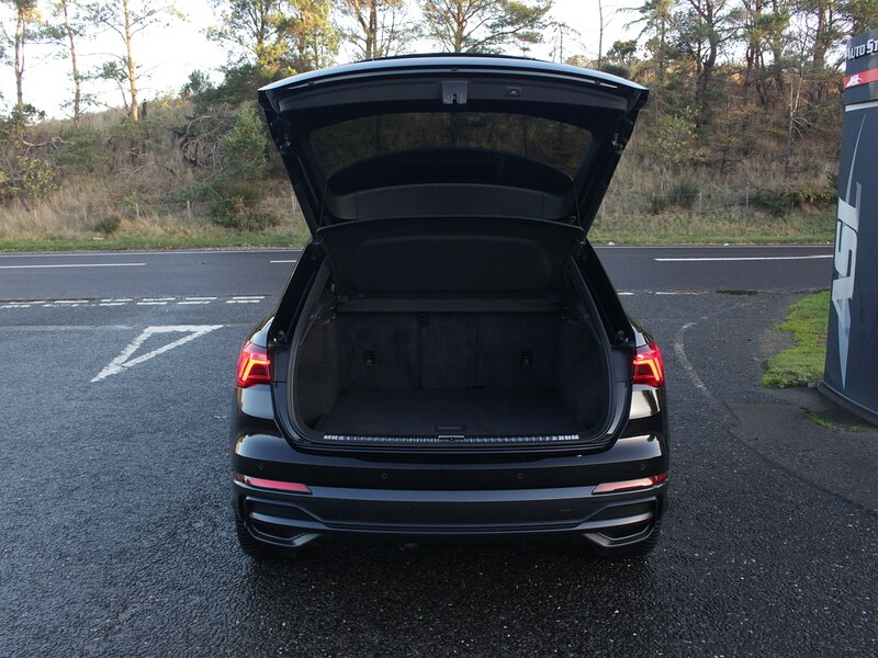 Used Audi Q3 2020 for sale - 77802799: Photo 29