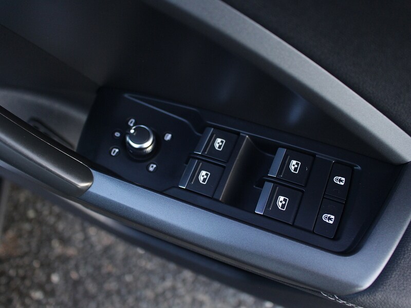 Used Audi Q3 2020 for sale - 77802799: Photo 48