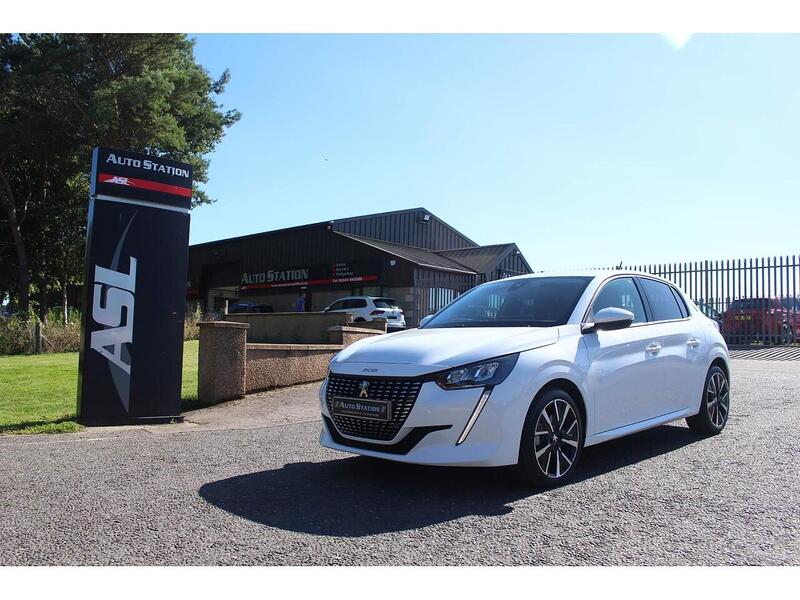 Used Peugeot 208 2020 for sale - 77802812: Photo 2