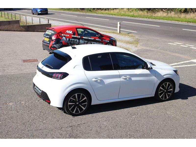 Used Peugeot 208 2020 for sale - 77802812: Photo 5