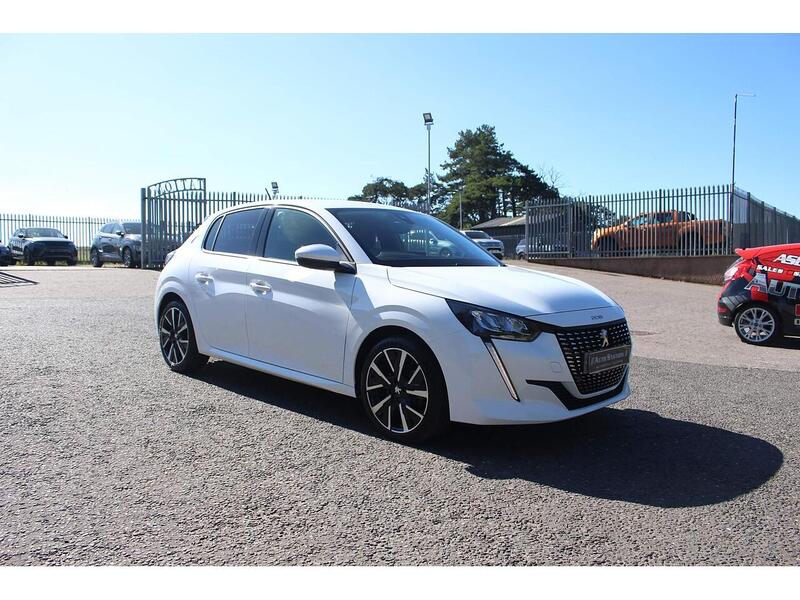 Used Peugeot 208 2020 for sale - 77802812: Photo 8