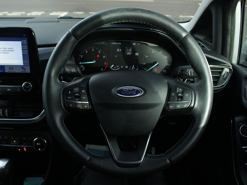 Used Ford Fiesta 2018 for sale - 77802846: Photo 40