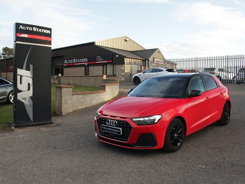 Used Audi A1 for sale - 77802830: Photo 2