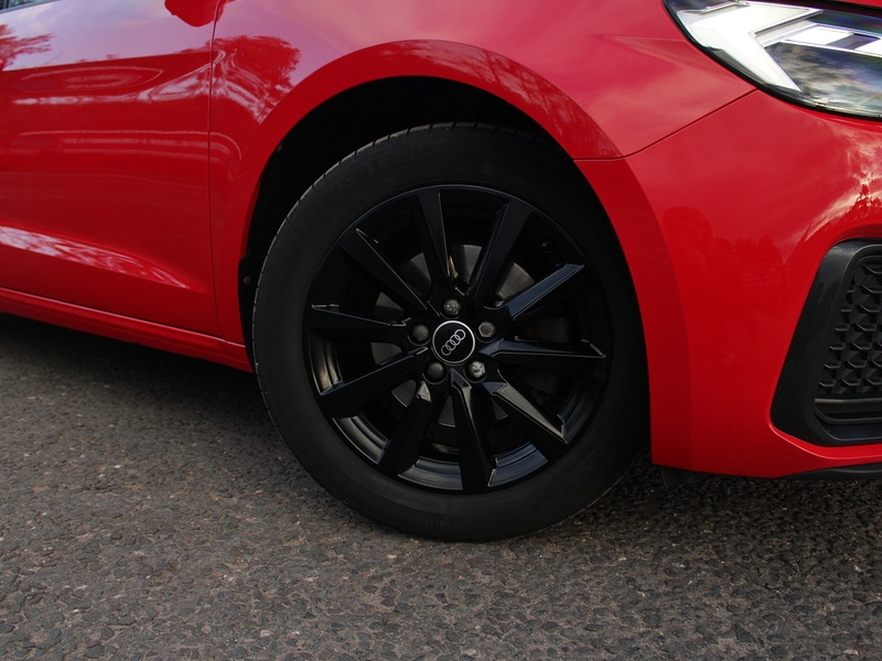 Used Audi A1 2017 for sale - 77802830: Photo 5