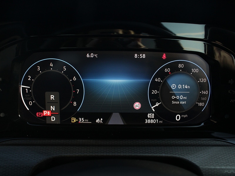 Used Volkswagen Golf 2023 for sale - 77802833: Photo 39