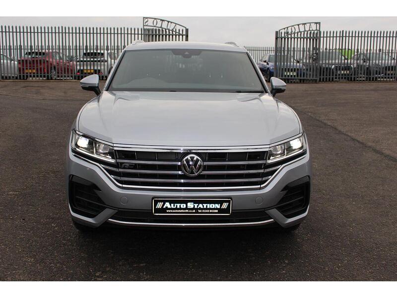Used Volkswagen Touareg for sale - 77746205: Photo 3