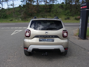 Used Dacia Duster 2019 for sale - 78847410: Photo