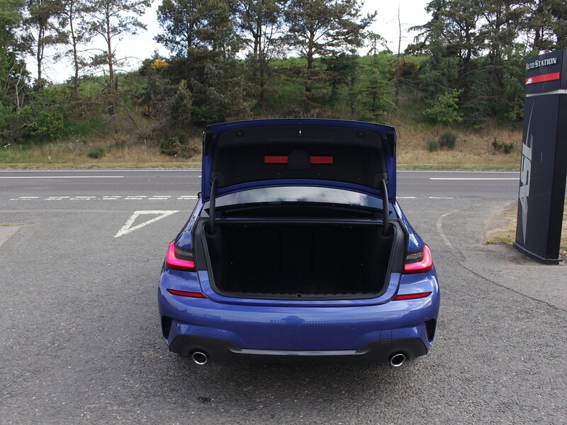 Used BMW 3 Series 2020 for sale - 77802809: Photo 31