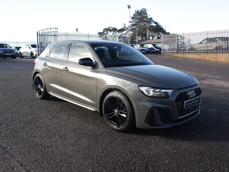 Used Audi A1 for sale - 77746223: Photo 8