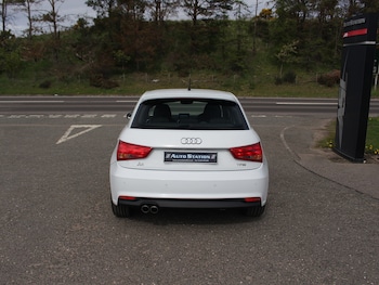 Used Audi A1 2018 for sale - 78402100: Photo