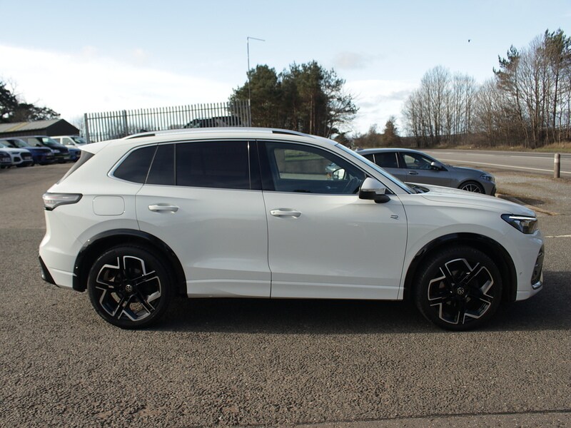 Used Volkswagen Tiguan 2024 for sale - 77891400: Photo 10