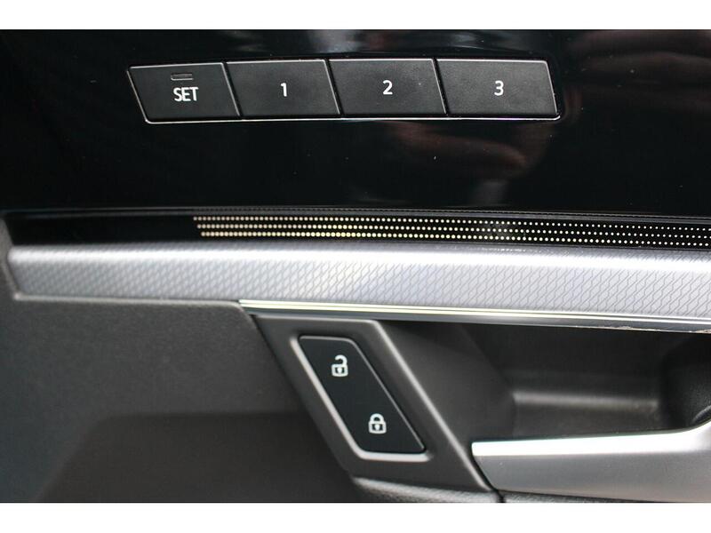 Used Volkswagen Touareg 2020 for sale - 77802810: Photo 26