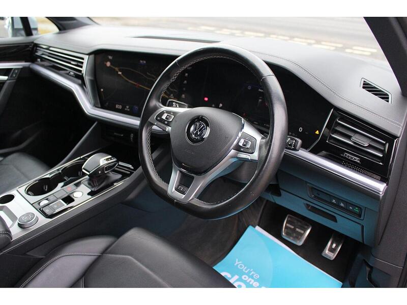 Used Volkswagen Touareg 2020 for sale - 77802810: Photo 28