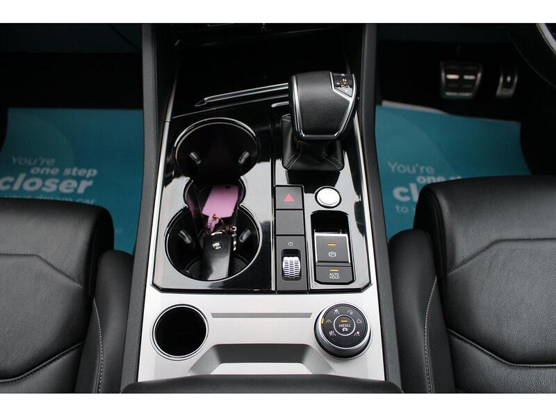 Used Volkswagen Touareg 2020 for sale - 77802810: Photo 33