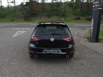 Used Volkswagen Golf 2019 for sale - 79433936: Photo