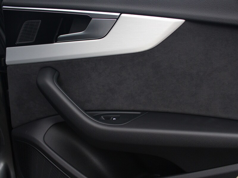 Used Audi A4 2024 for sale - 77802836: Photo 44