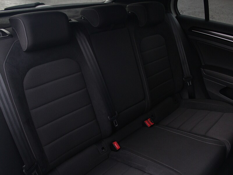 Used Volkswagen Golf 2019 for sale - 77802808: Photo 32