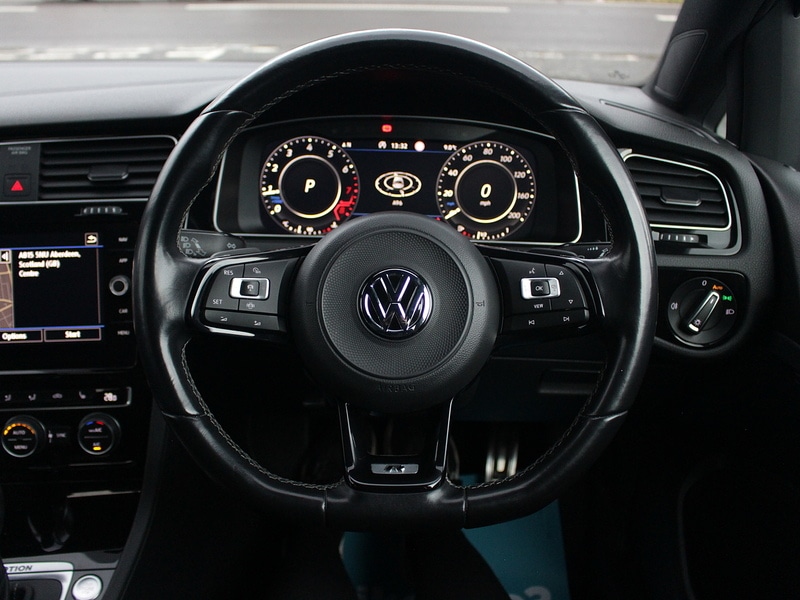 Used Volkswagen Golf 2019 for sale - 77802808: Photo 34