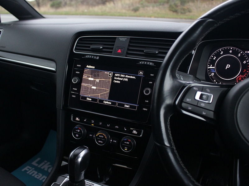 Used Volkswagen Golf 2019 for sale - 77802808: Photo 35