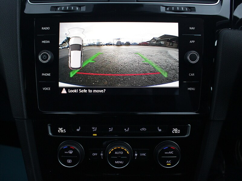 Used Volkswagen Golf 2019 for sale - 77802808: Photo 37