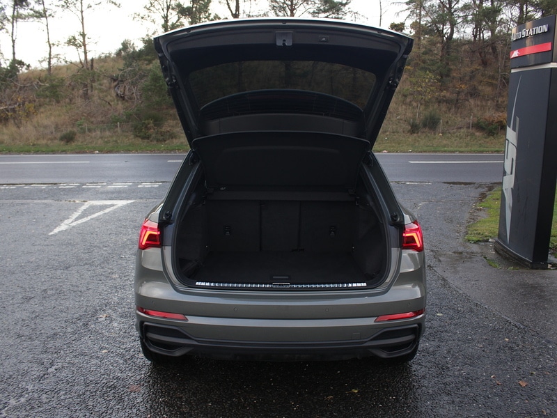 Used Audi Q3 2024 for sale - 77802839: Photo 23