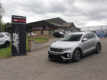 Used Volkswagen T-Roc 2022 for sale - 78713060: Photo