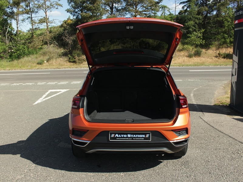 Used Volkswagen T-Roc 2018 for sale - 77802798: Photo 21