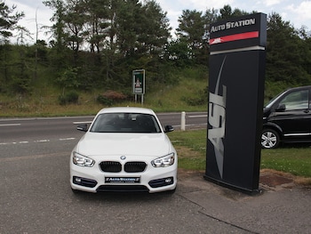 Used BMW 1 Series 2019 for sale - 79433937: Photo
