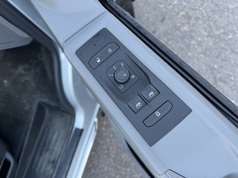 Used Volkswagen Transporter 2024 for sale - 77802834: Photo 17
